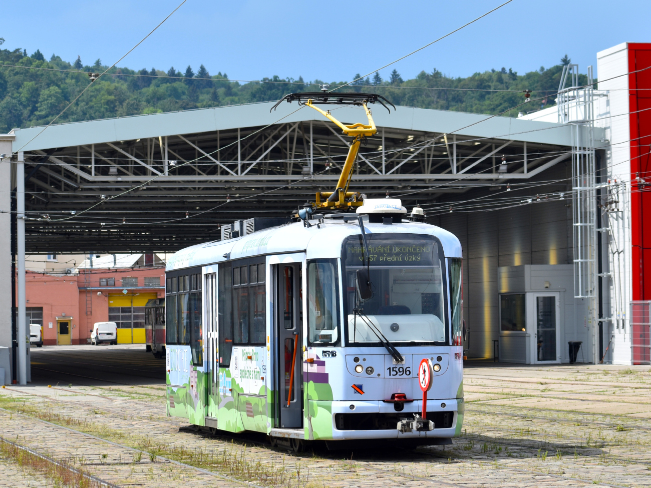 Брно, Vario LFR.E № 1596