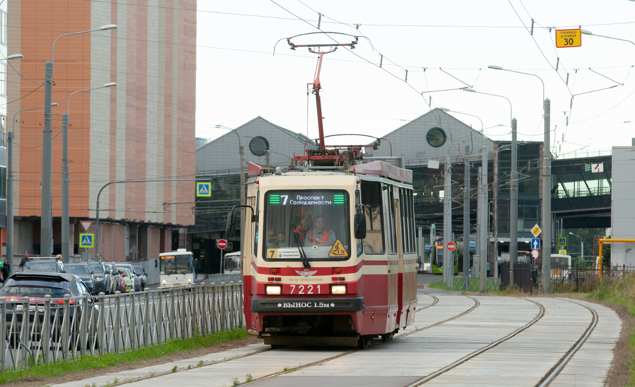 Санкт-Петербург, ТС-77 № 7221 Санкт-Петербург, ТС-77 № 7221