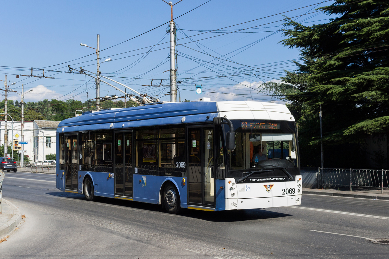 Szevasztopol, Trolza-5265.02 “Megapolis” — 2069