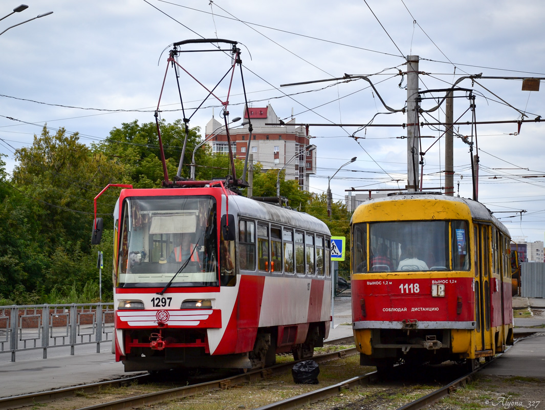 Barnaul, Tatra TB4D GOH Barnaul č. 1297; Barnaul, Tatra T3SU č. 1118 Barnaul, Tatra TB4D GOH Barnaul č. 1297; Barnaul, Tatra T3SU č. 1118