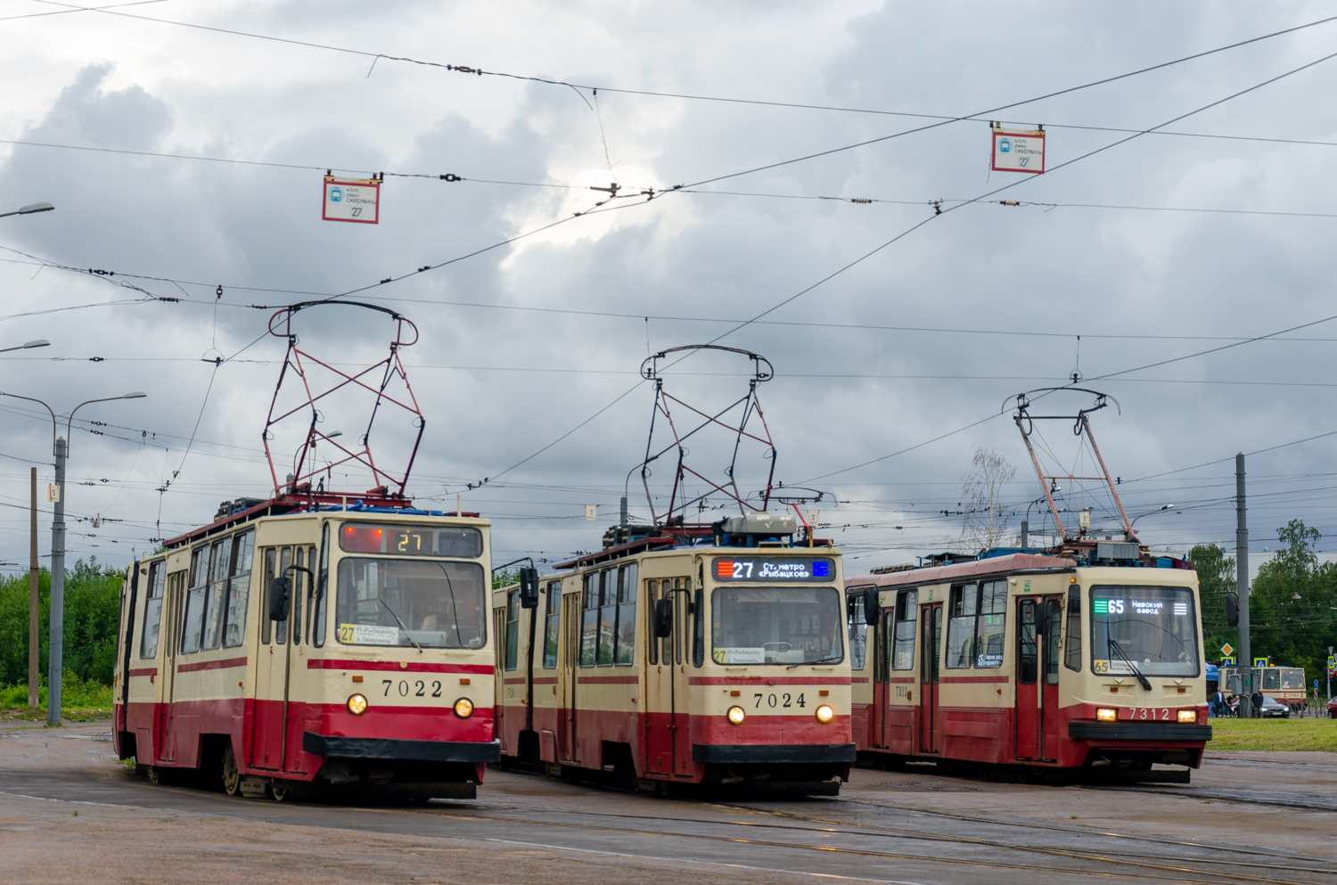 Szentpétervár, LVS-86K — 7022; Szentpétervár, LVS-86K — 7024; Szentpétervár, 71-134A (LM-99AV) — 7312