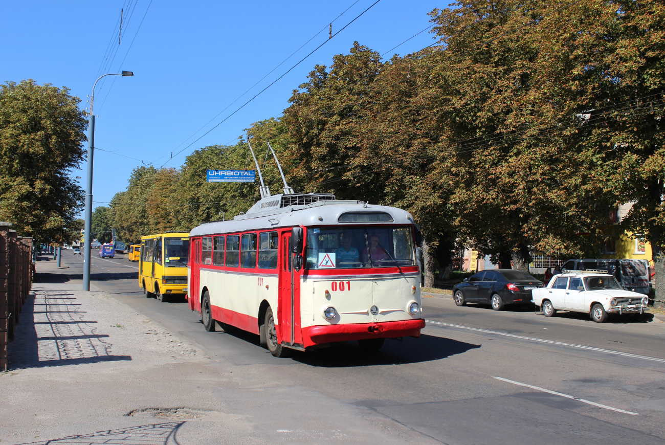 Rivne, Škoda 9Tr19 # 001