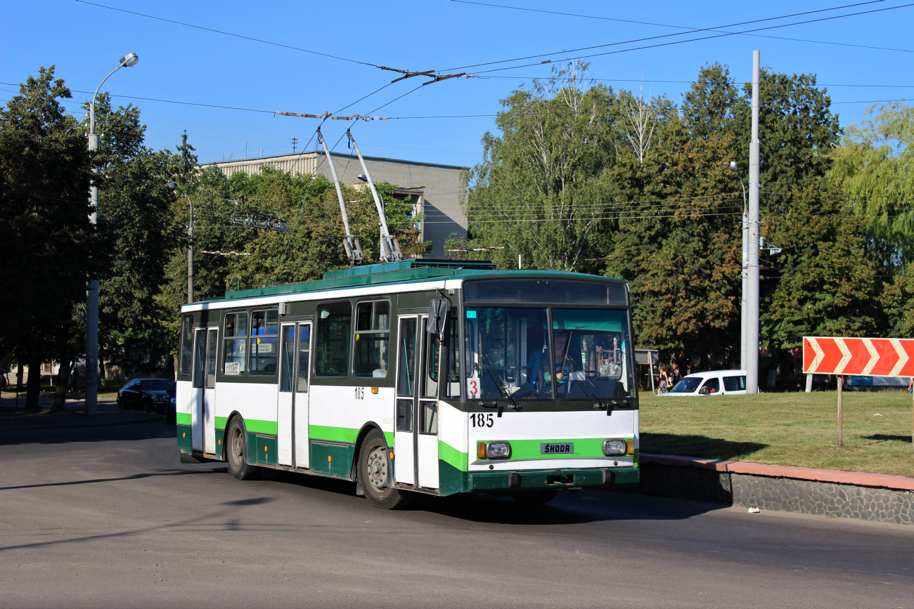 Ровно, Škoda 14Tr08/6 № 185