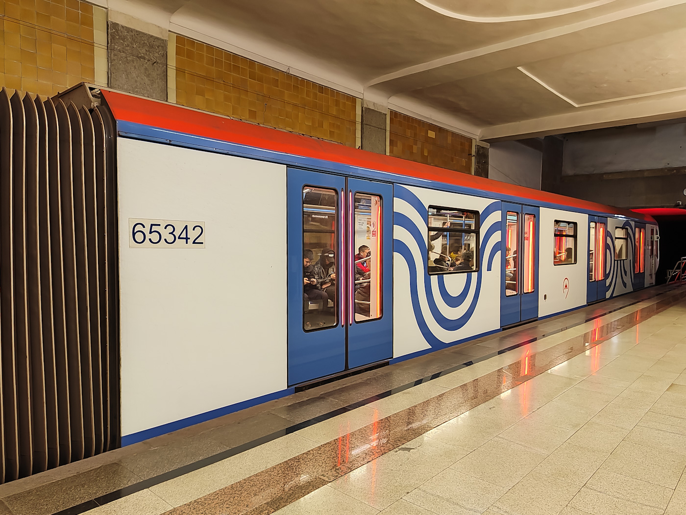 Москва, 81-765.4 «Москва-2019» № 65342