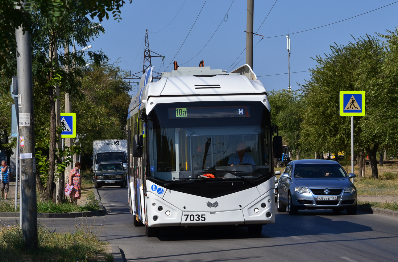Волгоград, БКМ 32100D № 7035
