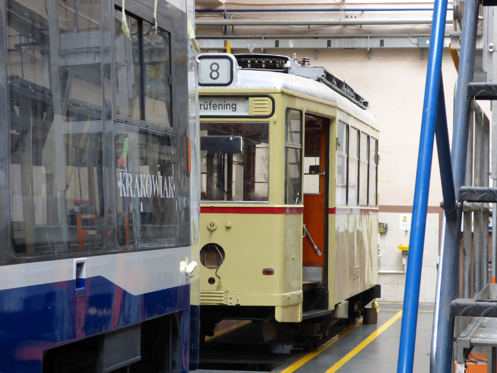 Регенсбург, Rathgeber ST6 № 47; Краков — Парад исторических и современных трамваев 2022