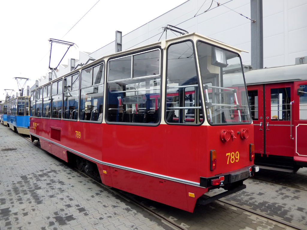 Krakov, Konstal 105NT č. 789; Krakov — Parade of historic and contemporary trams 2022