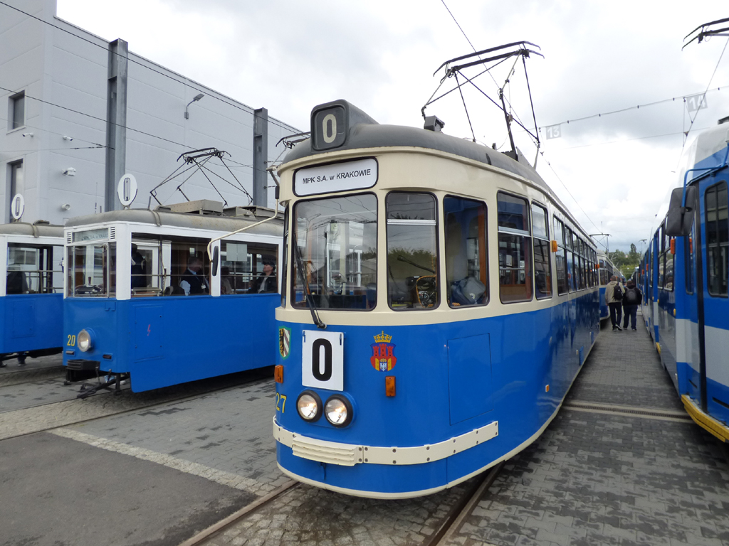 Kraków, MAN T4 Br. 127; Kraków — Parade of historic and contemporary trams 2022
