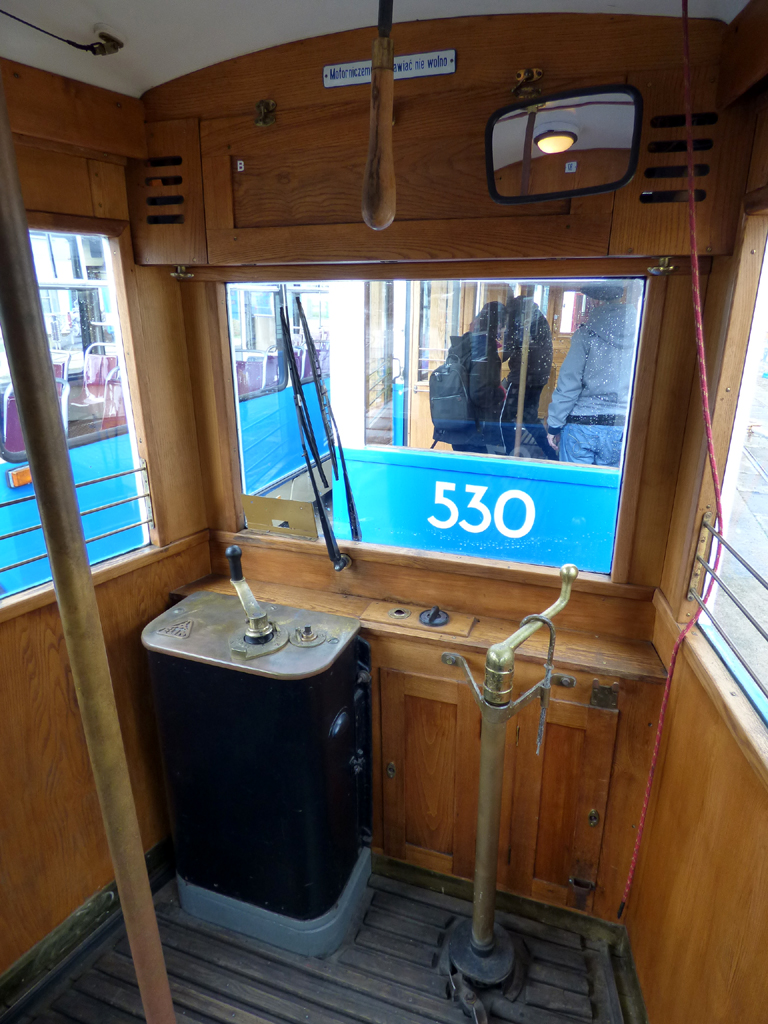 Cracovia, Sanok SN2 Nr. 87; Cracovia — Parade of historic and contemporary trams 2022