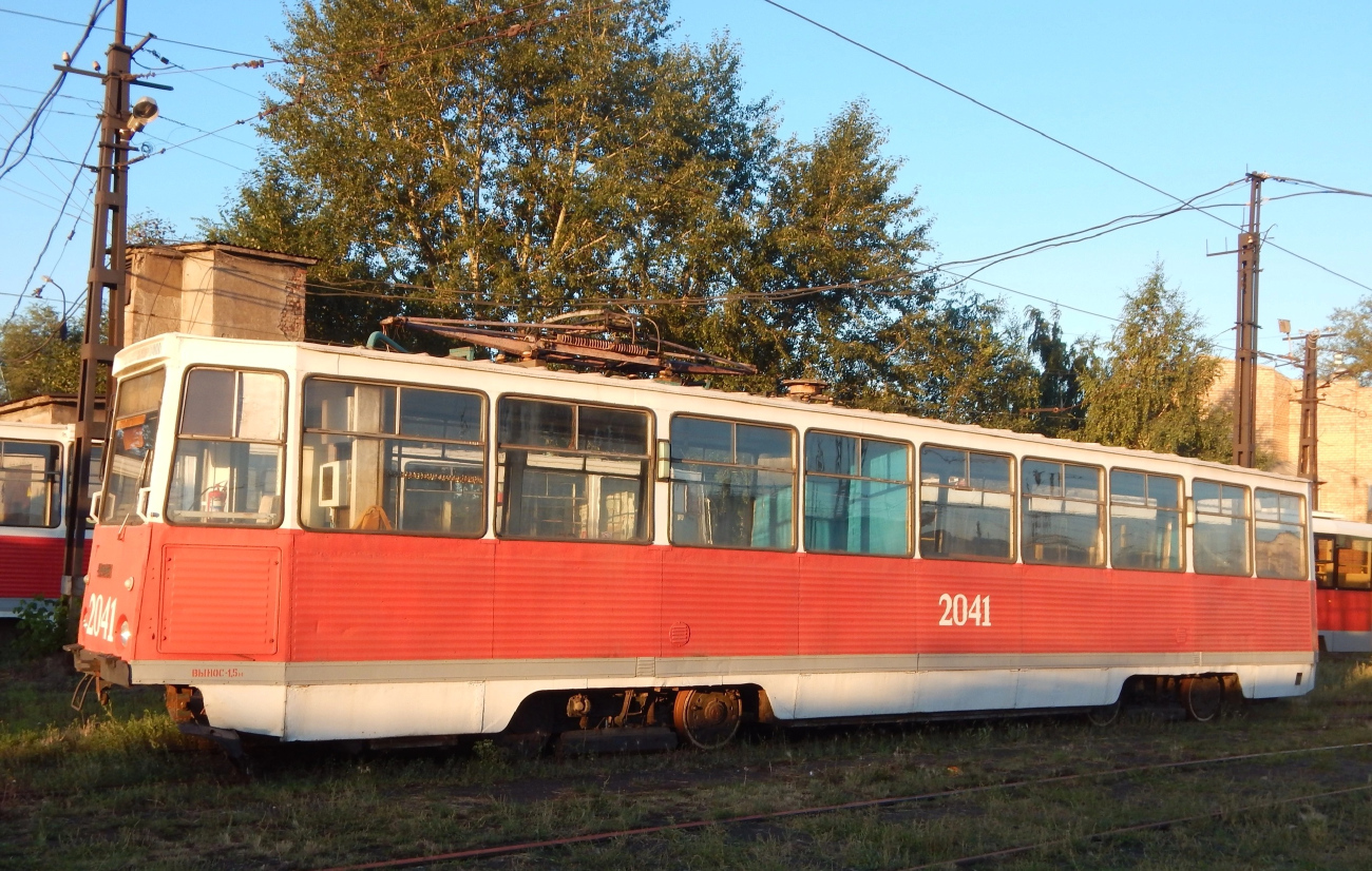 Магнитогорск, 71-605 (КТМ-5М3) № 2041 Магнитогорск, 71-605 (КТМ-5М3) № 2041