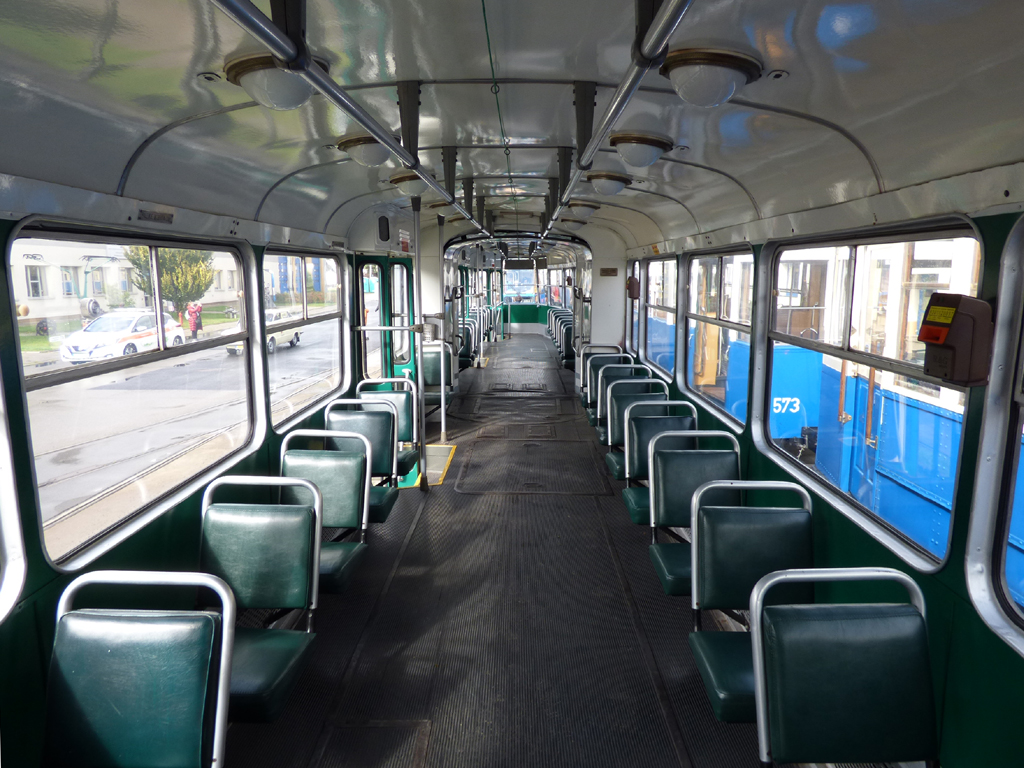 Краков, Konstal 102N № 203; Краков — Парад исторических и современных трамваев 2022