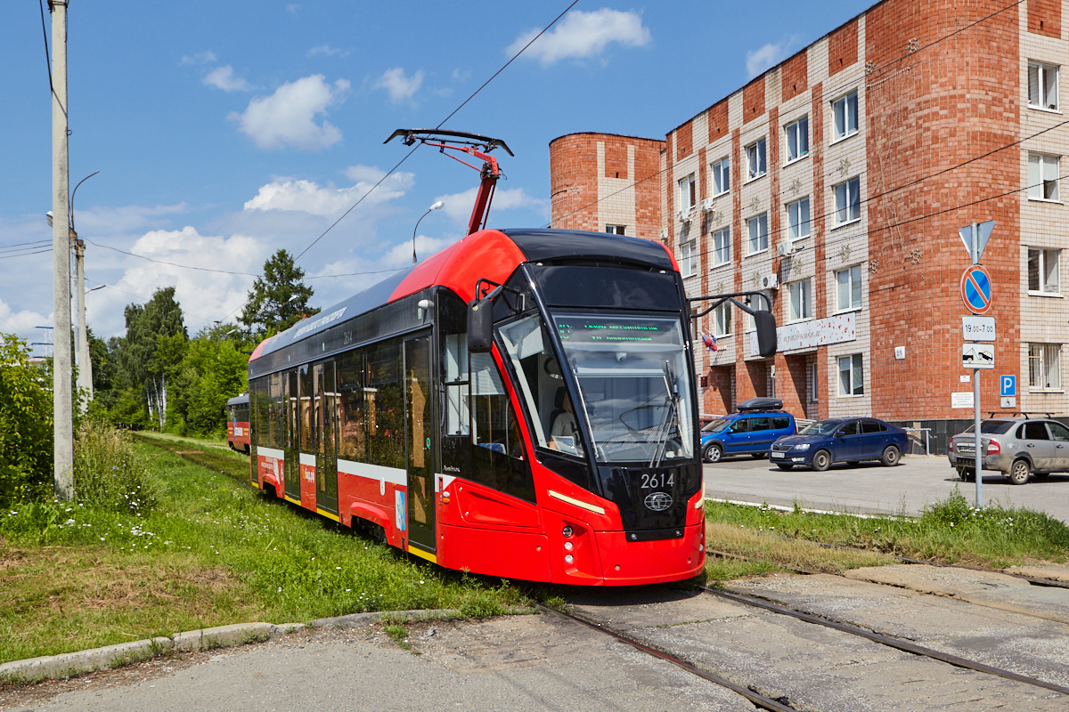 Ижевск, 71-911ЕМ «Львёнок» № 2614