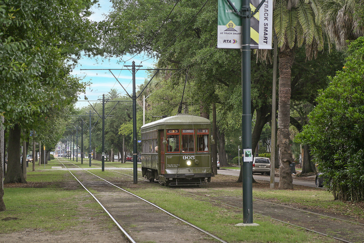 Новый Орлеан, Четырёхосный моторный Perley Thomas № 905