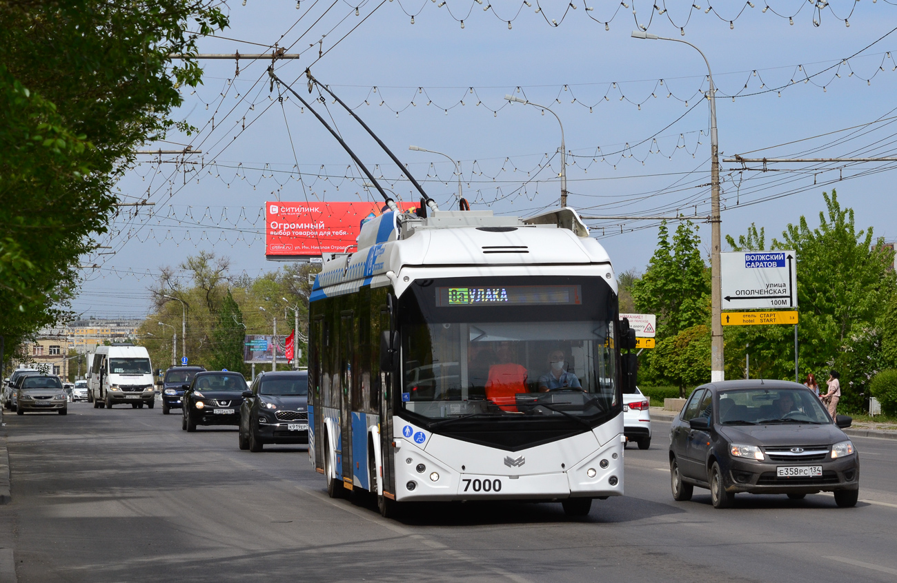 Волгоград, БКМ 32100D № 7000