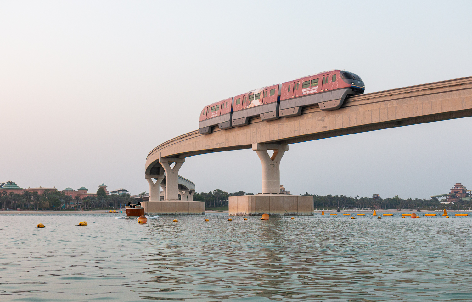 Дубай, Hitachi № 201