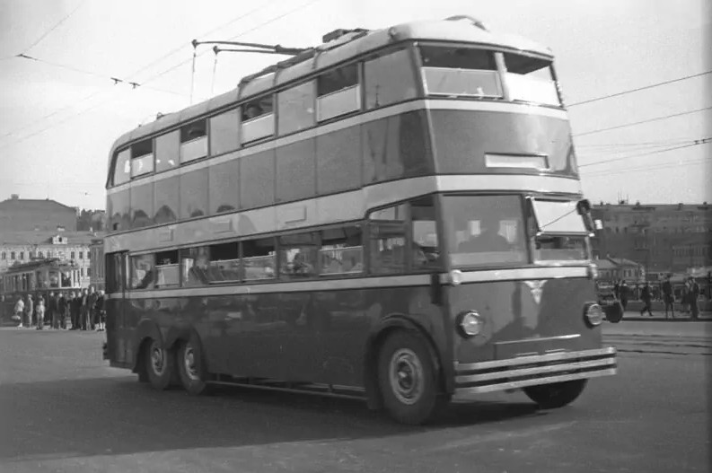 Москва, English Electric № 1000; Москва — Исторические фотографии — Двухэтажные троллейбусы (1937-1953)