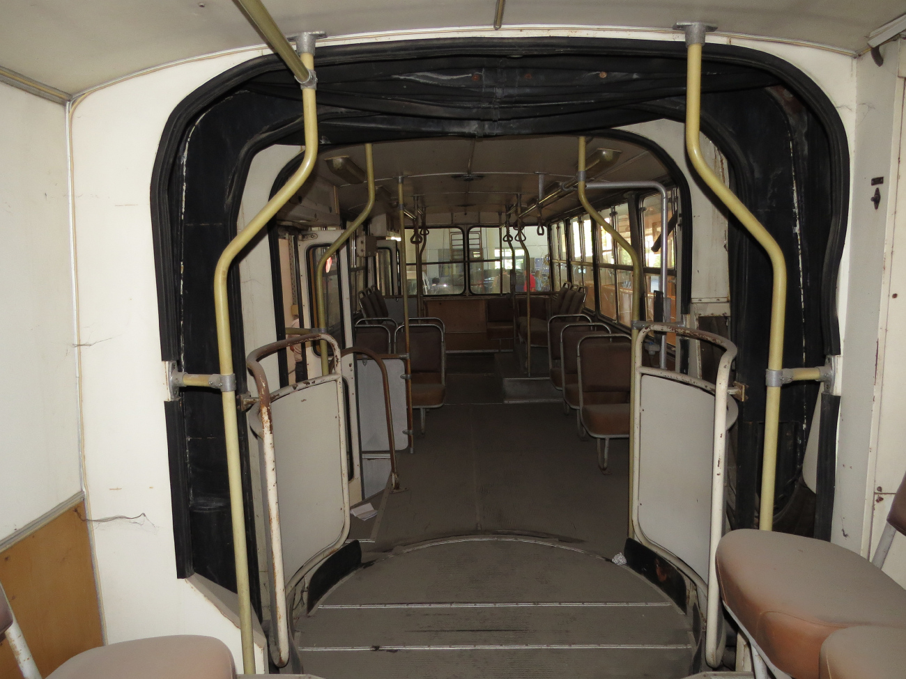 Афины, ЗиУ-683В [В00] № 4001