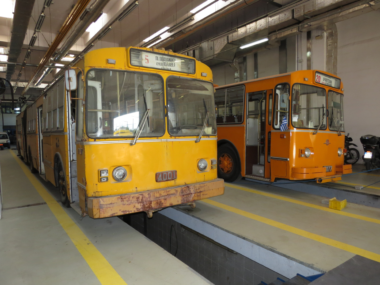 Афины, ЗиУ-683В [В00] № 4001