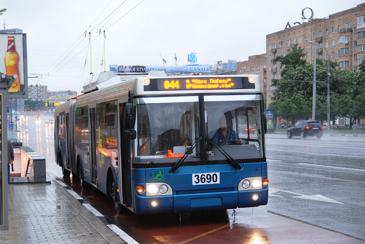 Moskva, MTrZ-6232 № 3690