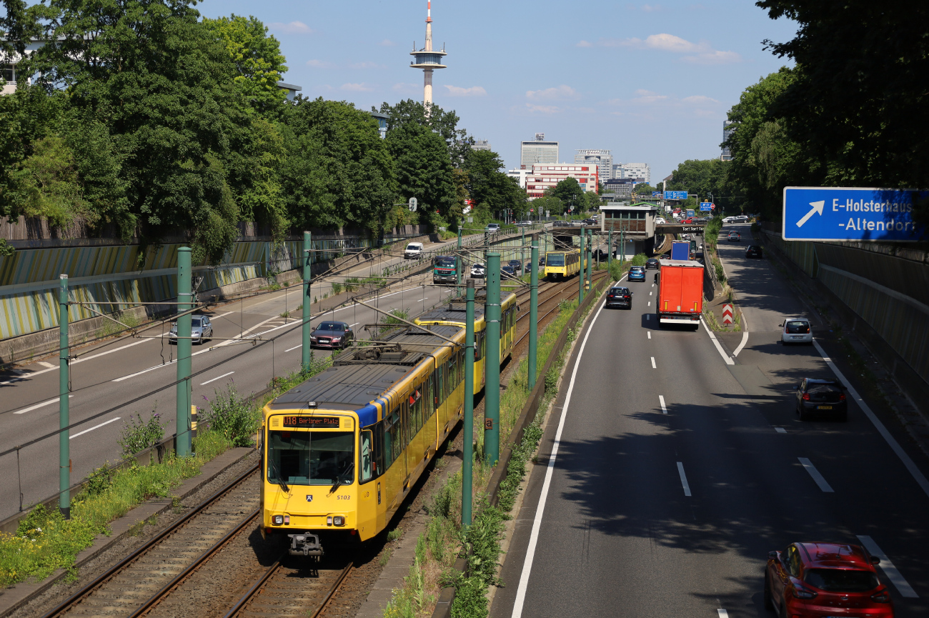 Эссен – Мюльхайм-ан-дер-Рур, Duewag B80C № 5103 Эссен – Мюльхайм-ан-дер-Рур, Duewag B80C № 5103