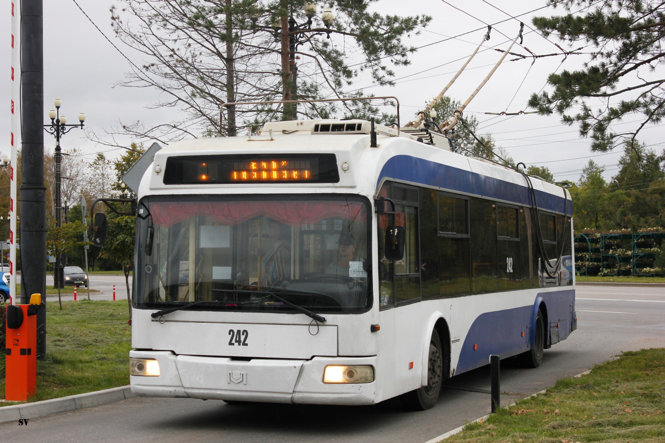 Хабаровск, БКМ 321 № 242