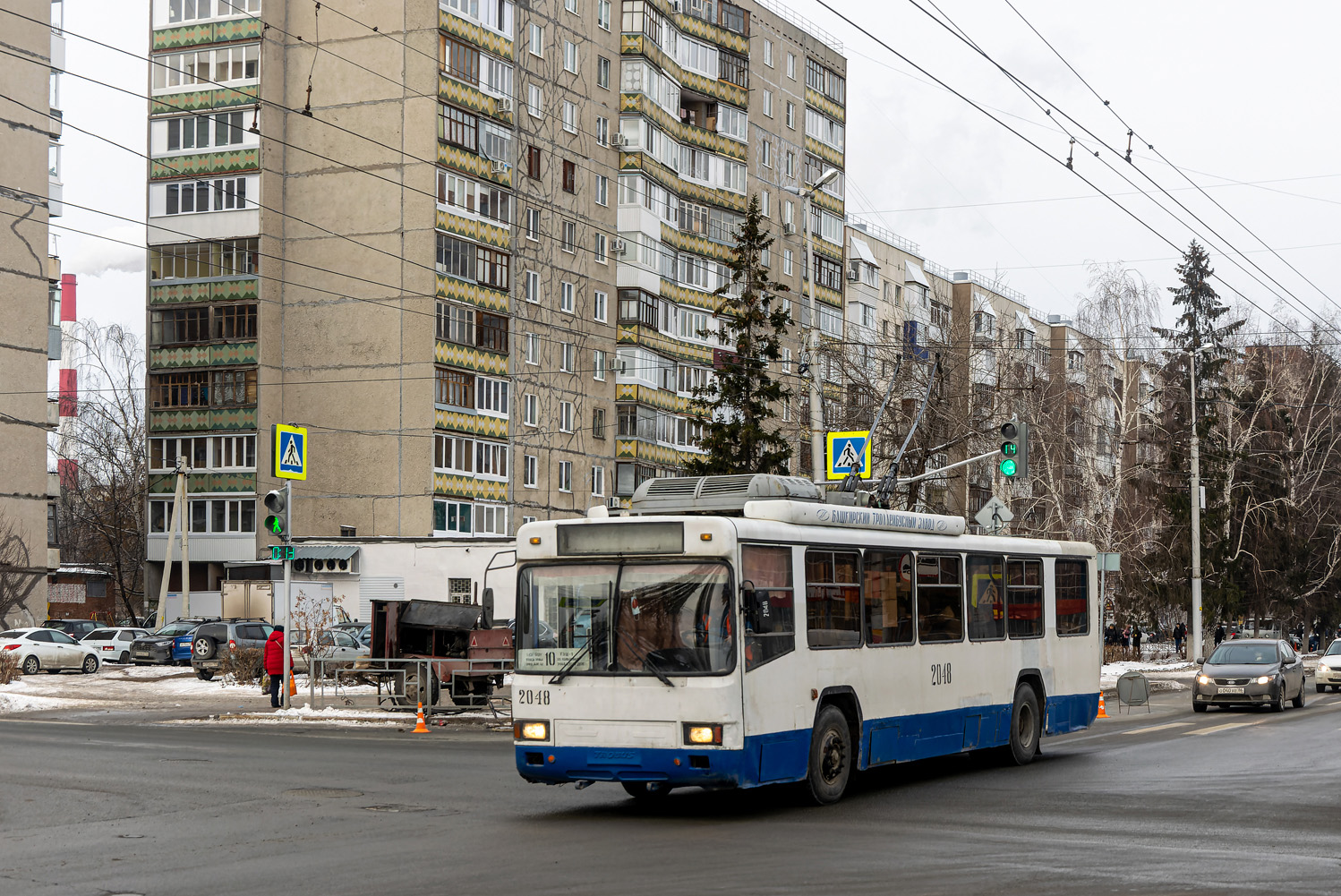 Уфа, БТЗ-52761Р № 2048