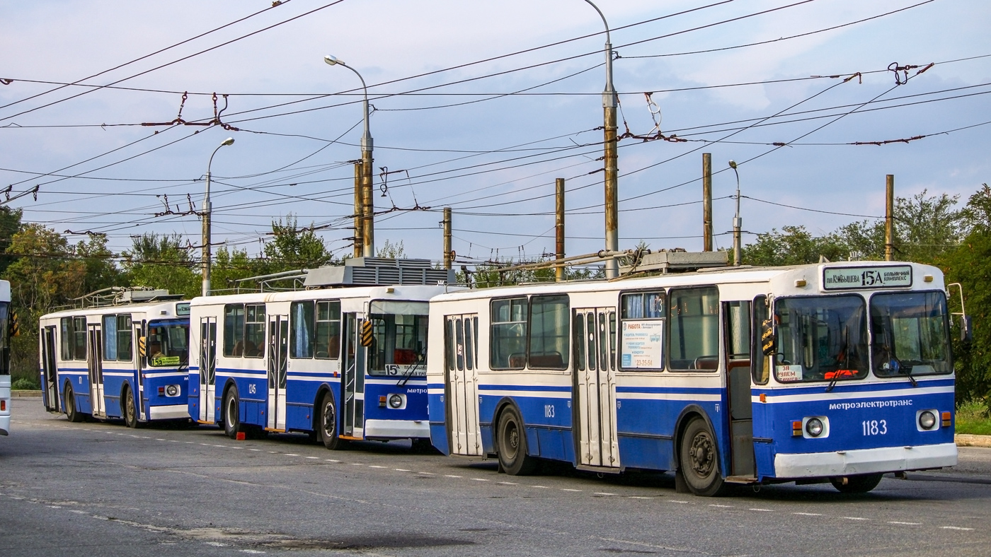 Volgograd, ZiU-682V-013 [V0V] # 1183; Volgograd, Volgogradets-5288 # 1245; Volgograd, ZiU-682V-012 [V0A] # 1171