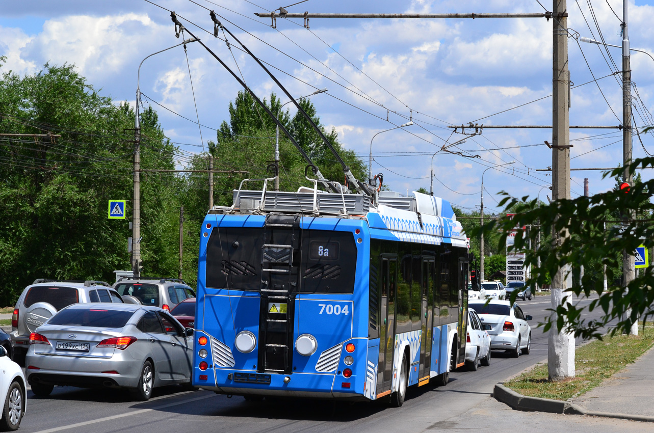 Волгоград, БКМ 32100D № 7004