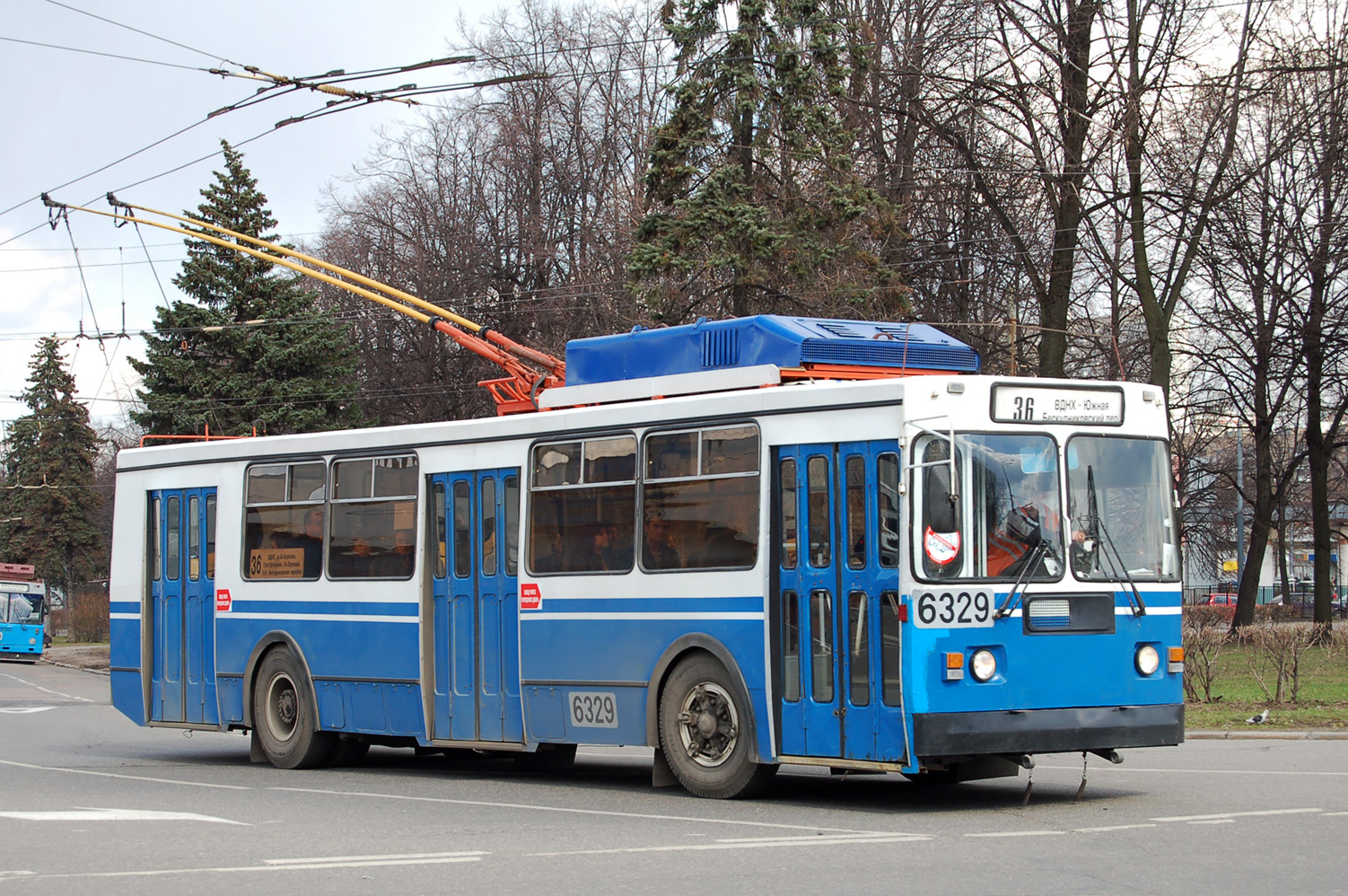 Москва, ЗиУ-682ГМ1 (с широкой передней дверью) № 6329