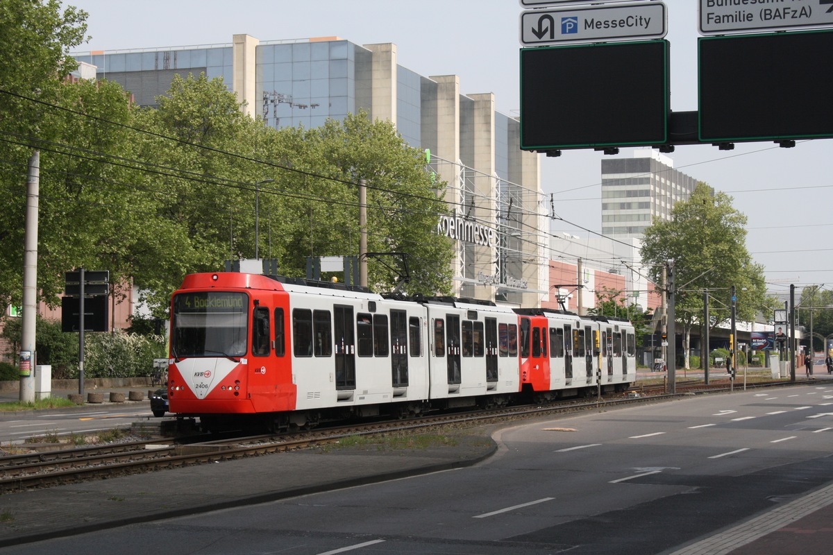 Cologne, Duewag B100S č. 2406