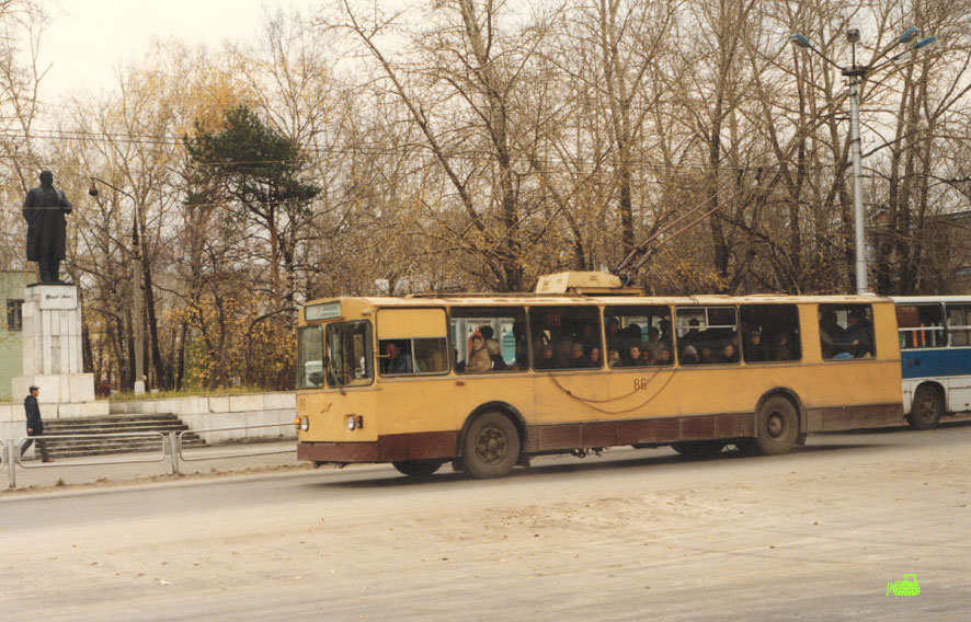 Berezniki, ZiU-682V [V00] # 86; Berezniki — Old photos