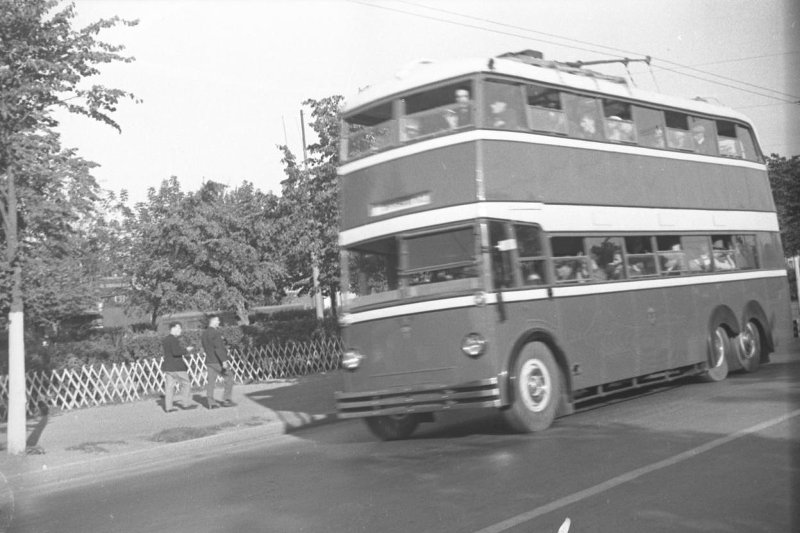 Москва, English Electric № 1000; Москва — Исторические фотографии — Двухэтажные троллейбусы (1937-1953)
