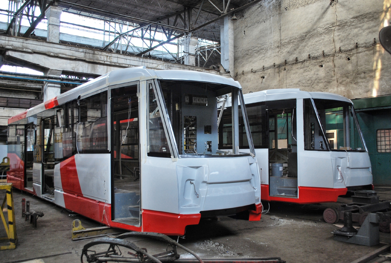 Мариуполь, 71-153 (ЛМ-2008) № 401; Санкт-Петербург — Новые вагоны ПТМЗ