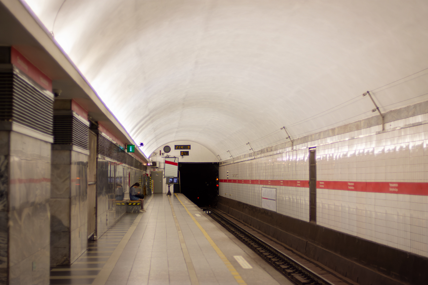 Sankt Petersburg — Metro — Line 1