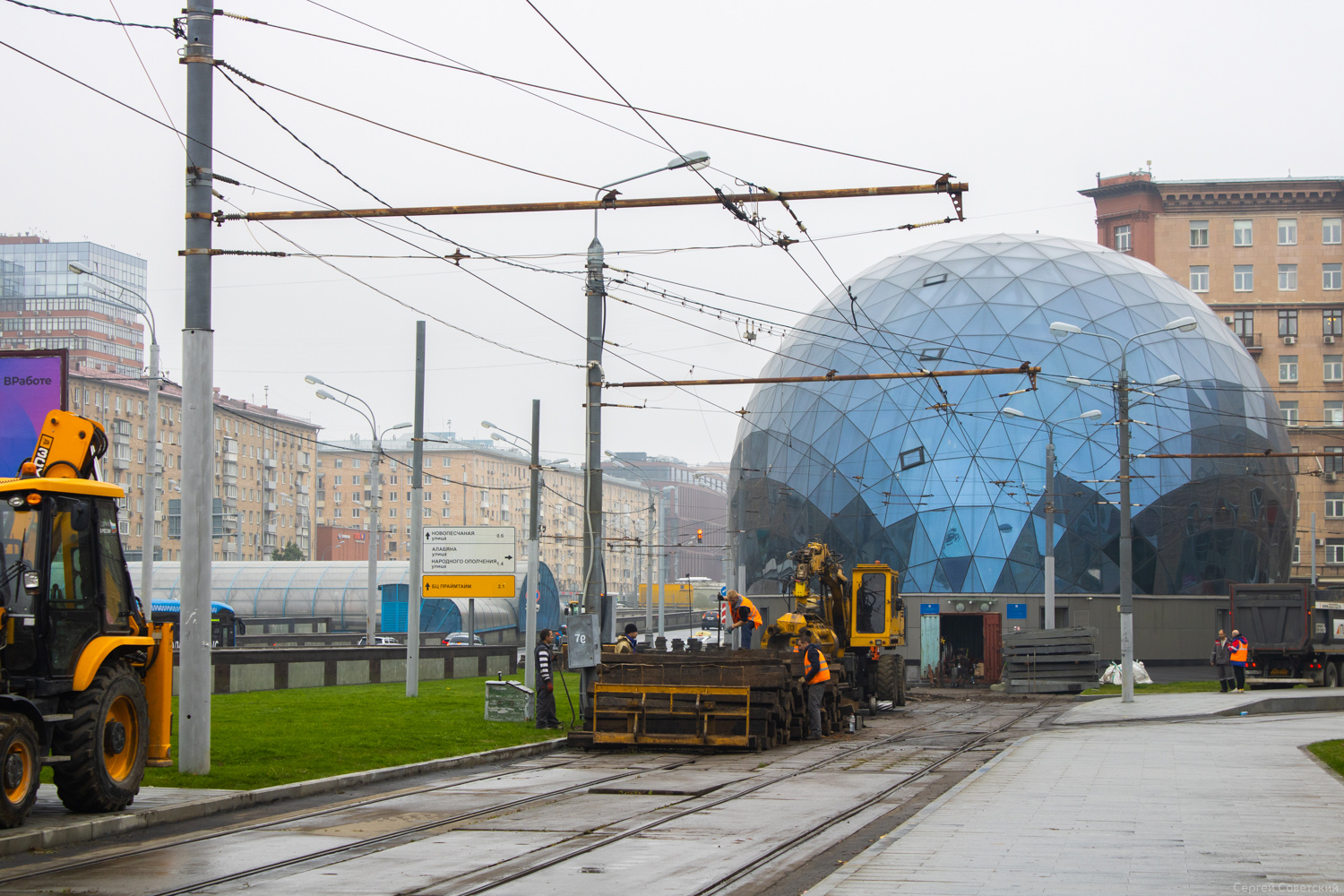Moscou — Construction and repairs