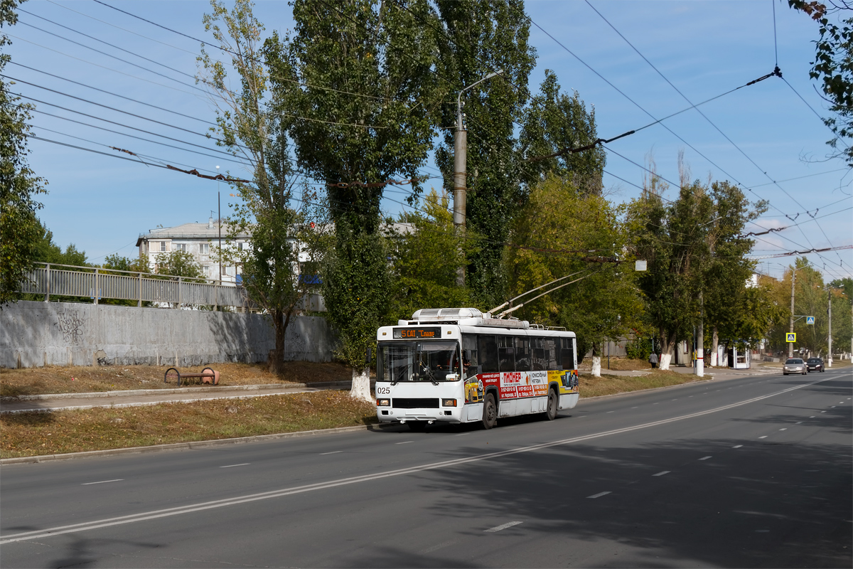 Novokujbyshevsk, BTZ-52764R № 025