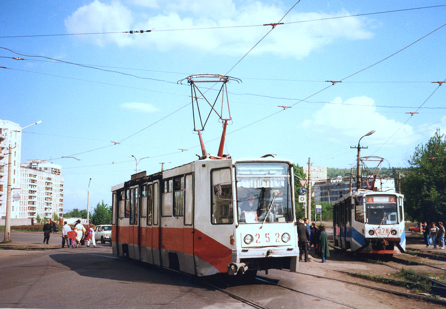 Novokuznyeck, 71-608K — 252; Novokuznyeck, 71-608KM — 278