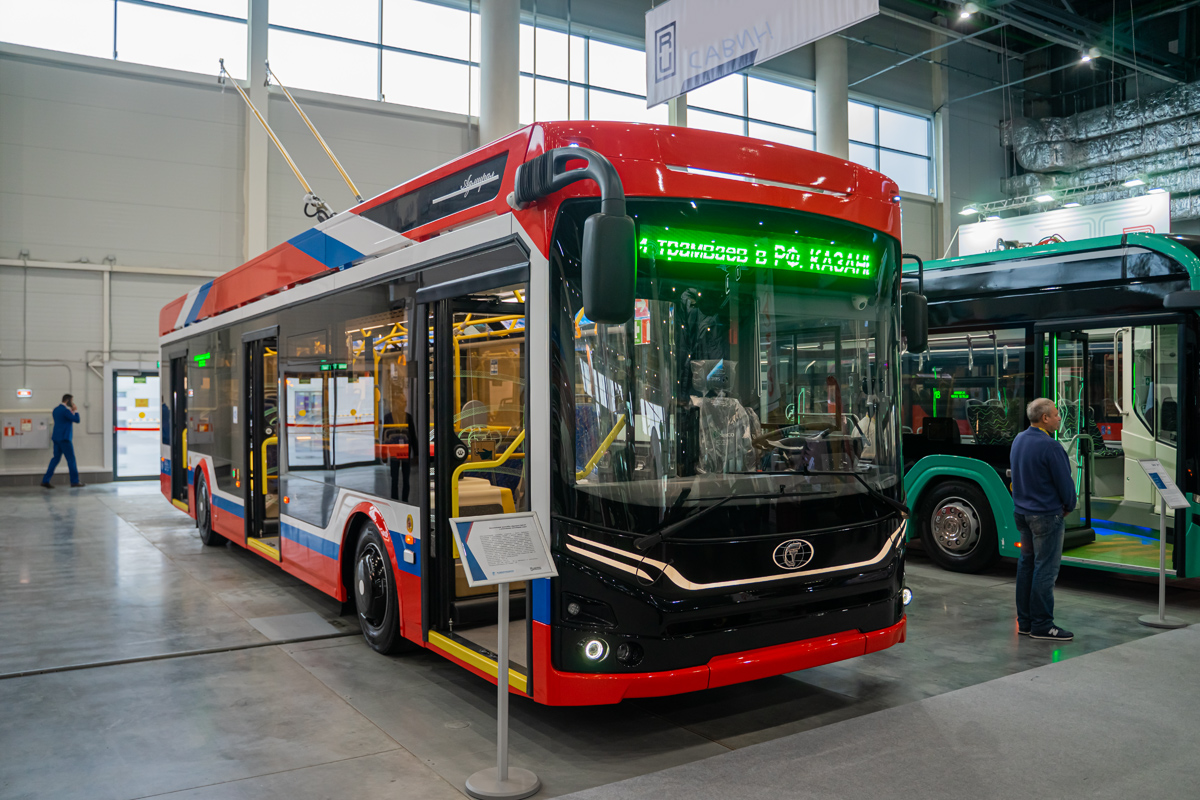 ყაზანი — Presentations of new vehicles; Engels — Products of LLC "PC Transport systems"
