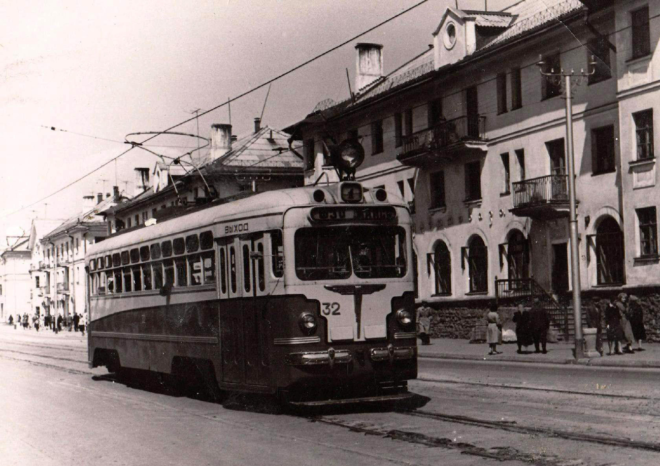 Angarsk, MTV-82 # 32; Angarsk — Old Photos