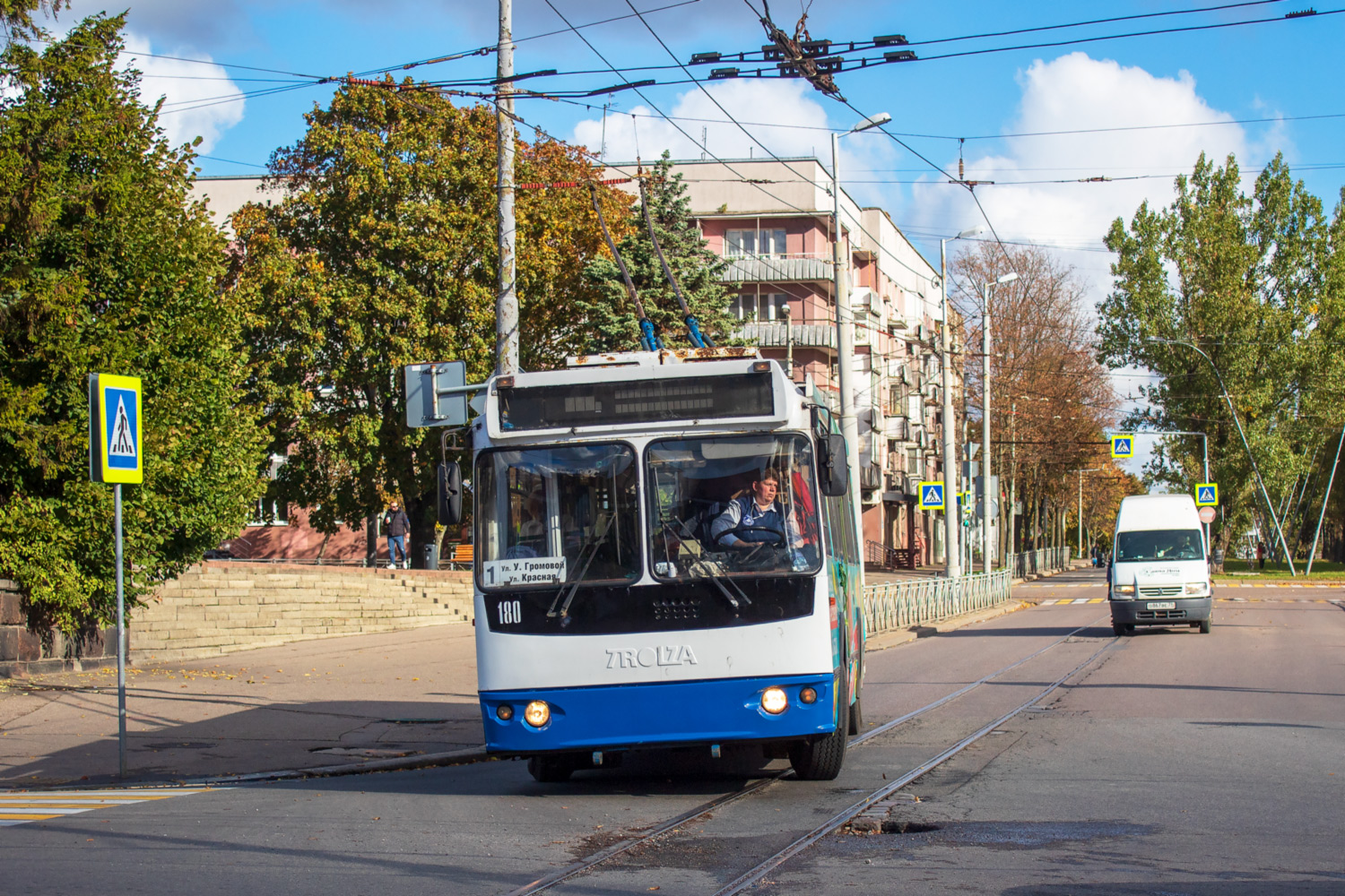 Калининград, ЗиУ-682Г-016.04 № 180