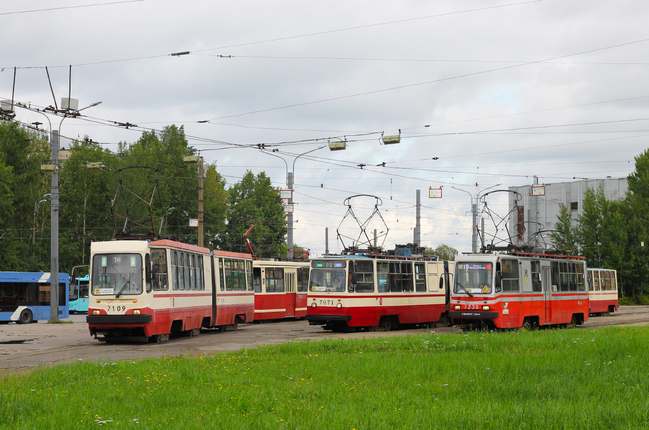 Санкт-Петербург, 71-147К (ЛВС-97К) № 7109; Санкт-Петербург, ТС-77 № 7230; Санкт-Петербург — Конечные станции и разворотные кольца