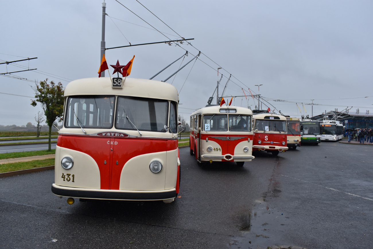 Прага, Tatra T400 III.B № 431; Прага — 50 лет спустя – покатушки на троллейбусах и начало регулярной эксплуатации 58 маршрута