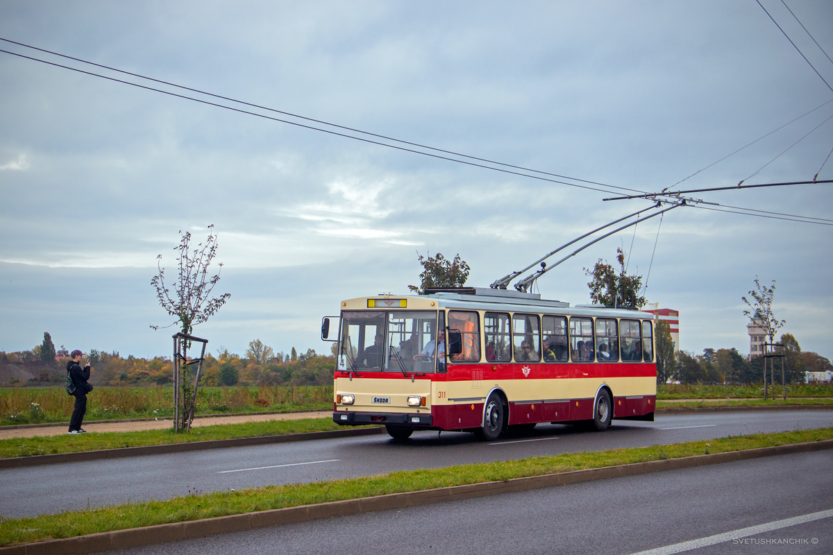 Пардубице, Škoda 14Tr08/6 № 311; Прага — 50 лет спустя – покатушки на троллейбусах и начало регулярной эксплуатации 58 маршрута