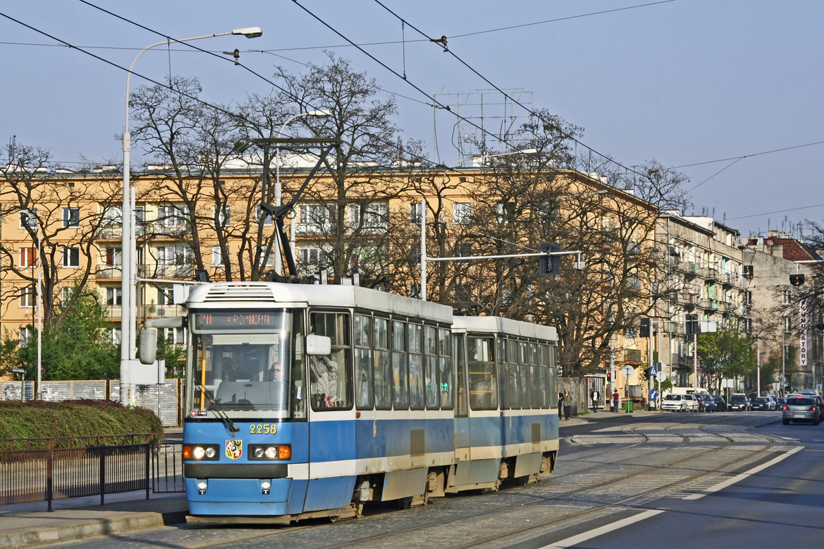 Вроцлав, Konstal 105NWr № 2258