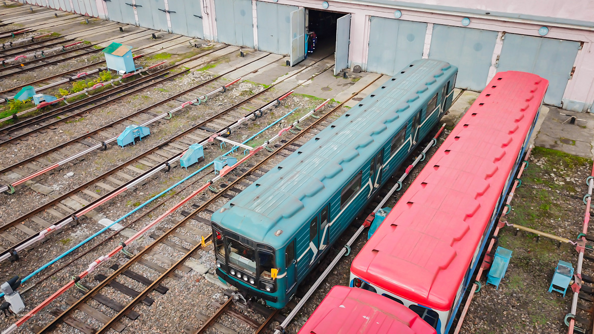 Москва, 81-717.5 (ЛВЗ/ВМ) № 10077