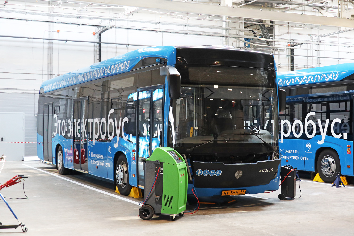 Москва, КАМАЗ-6282 № 400130