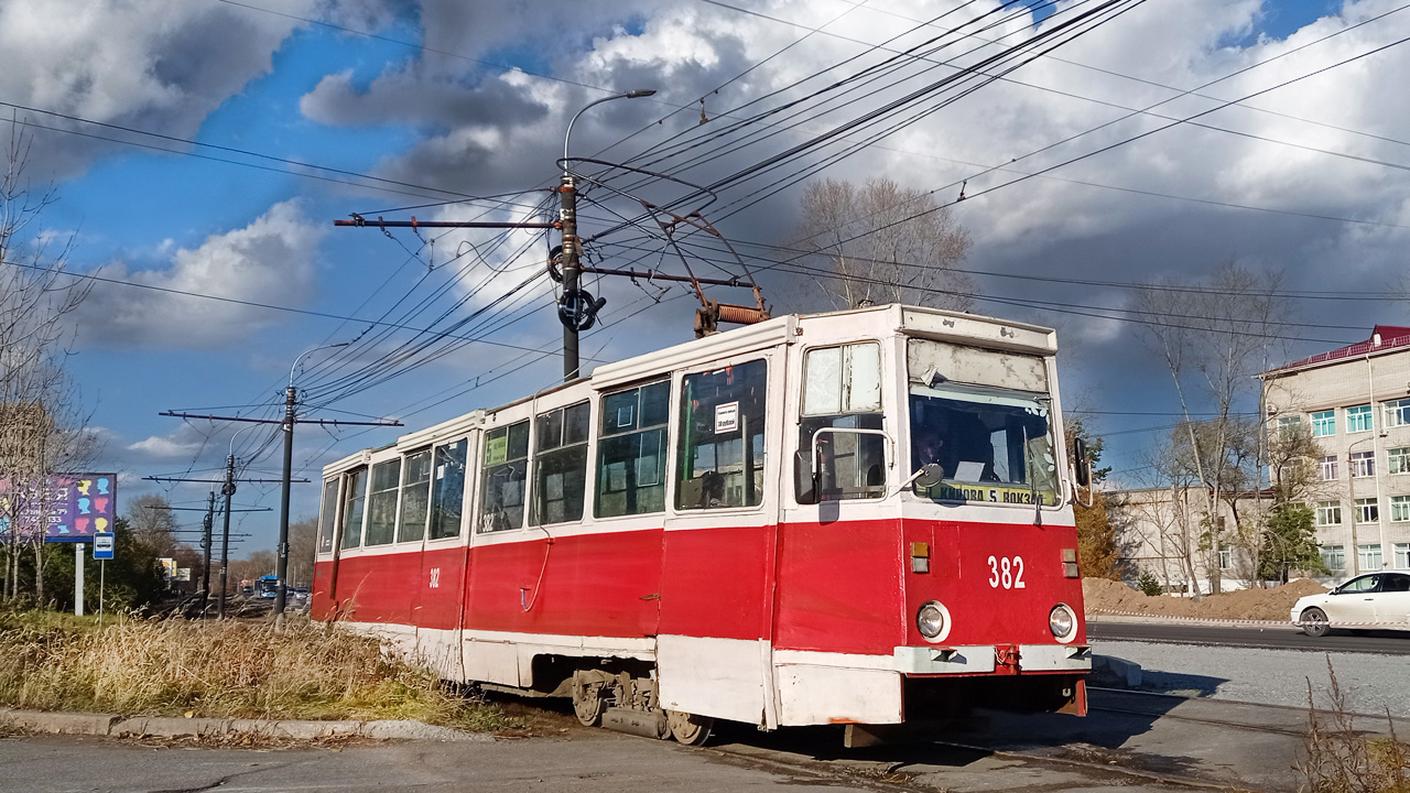 Хабаровск, 71-605 (КТМ-5М3) № 382