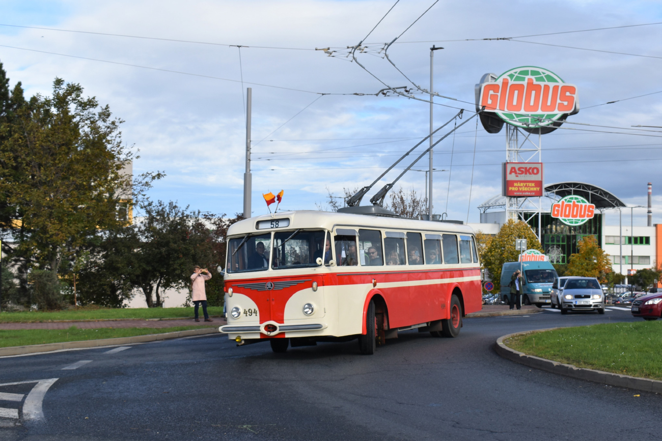 Praha, Škoda 8Tr9 nr. 494; Praha — 50 years after – special trolleybus rides and start of line 58 operation