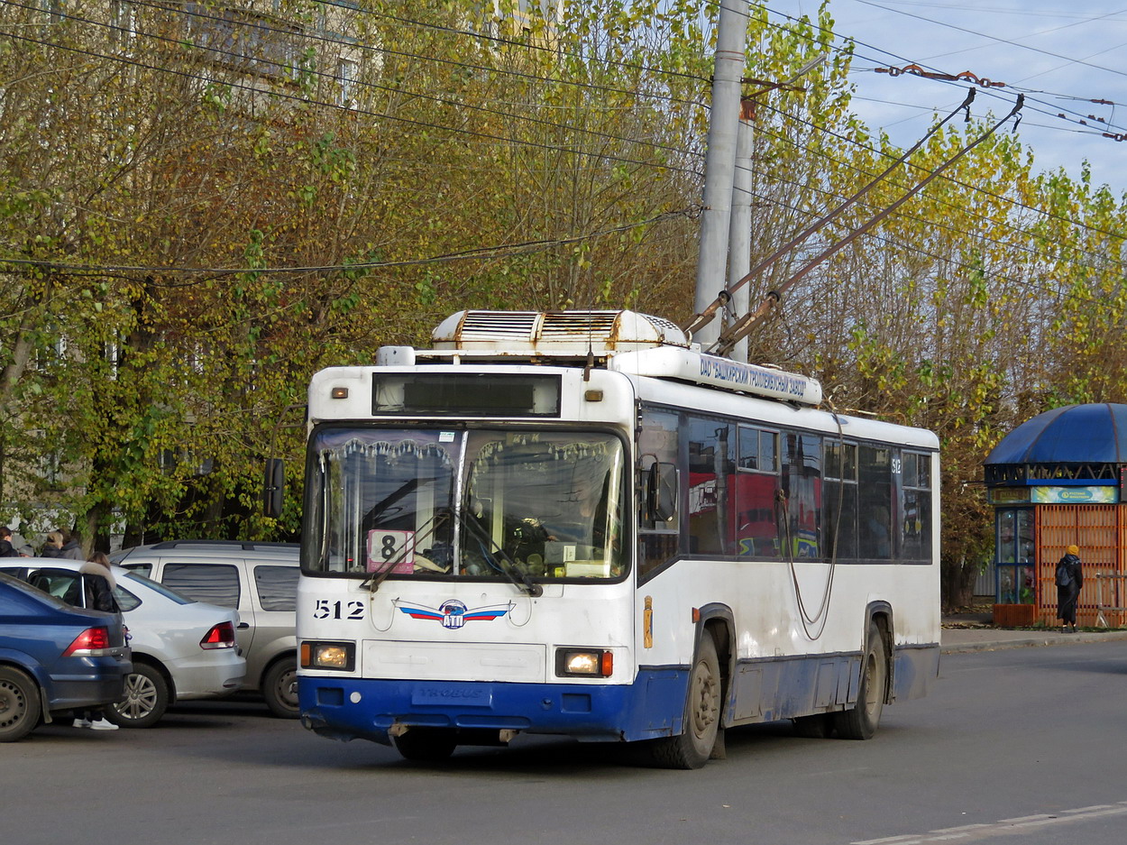 Киров, БТЗ-52764Р № 512