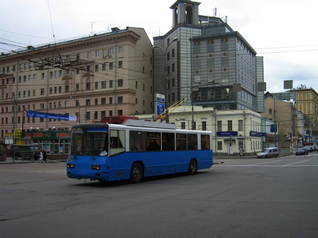 Москва, БТЗ-52761Р № 4924